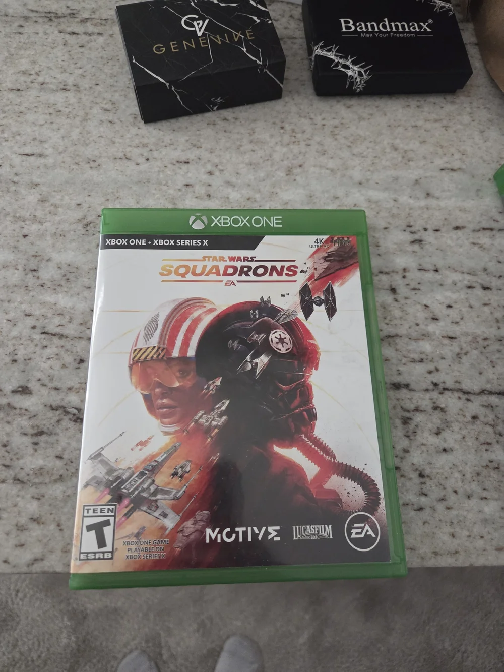 Xbox One Star Wars: Squadrons - Green Case